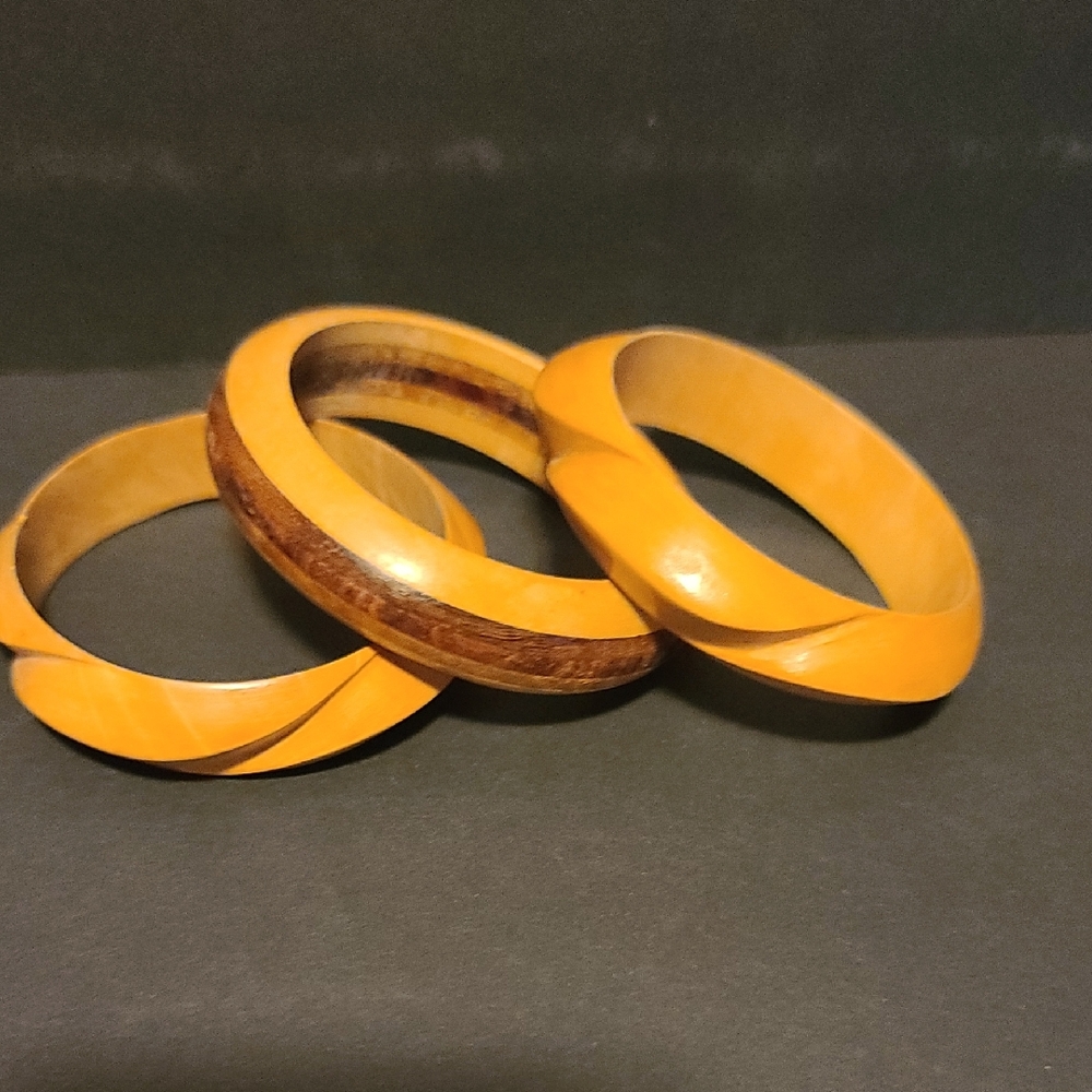 Set of Three Wooden Bangles 1050s Vintage
